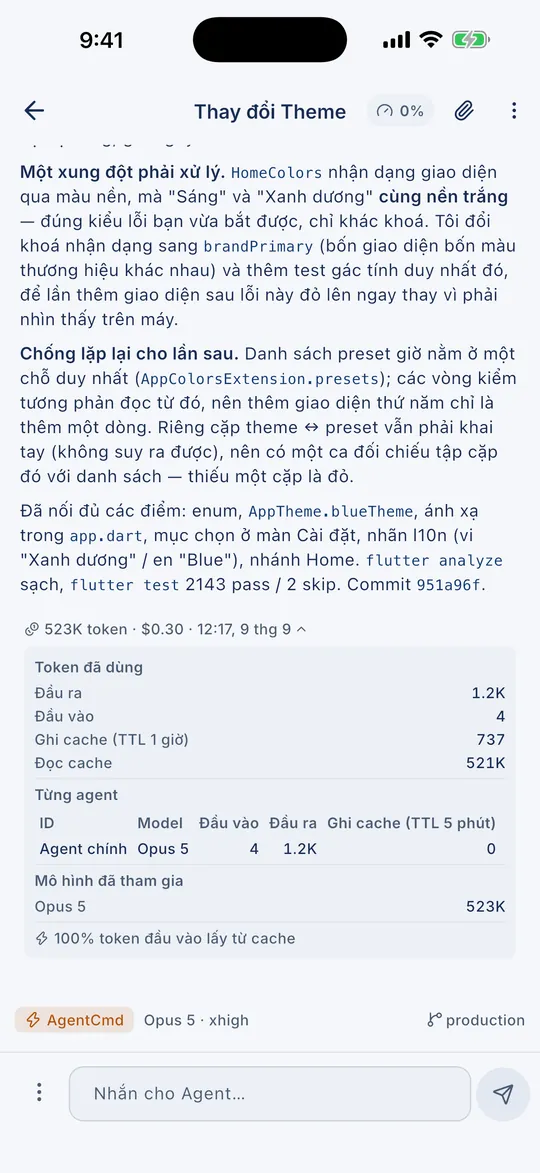 App trong một lượt đang chạy: thẻ công cụ đổ về, một thẻ xin phép chạy công cụ, và bảng token cuối lượt.